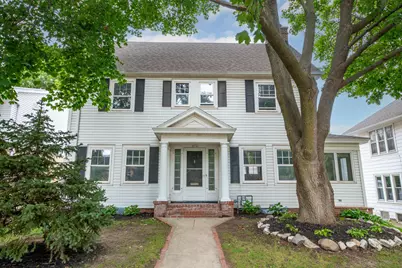 6836 W Wisconsin Ave, Wauwatosa, WI 53213 - Photo 27