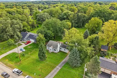 W279N1666  Prospect Ave, Pewaukee, WI 53072 - Photo 47