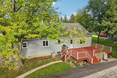 W279N1666  Prospect Ave, Pewaukee, WI 53072 - Photo 33