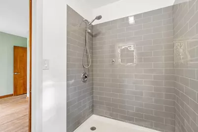 W279N1666  Prospect Ave, Pewaukee, WI 53072 - Photo 23