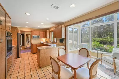 1956 W Windsor Cir, Glendale, WI 53209 - Photo 17