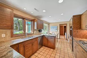 1956 W Windsor Cir, Glendale, WI 53209 - Photo 21