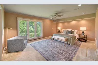 1956 W Windsor Cir, Glendale, WI 53209 - Photo 29