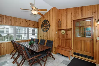 147 W Laflin Ave, Waukesha, WI 53186 - Photo 31