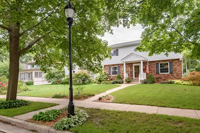147 W Laflin Ave, Waukesha, WI 53186 - Photo 7