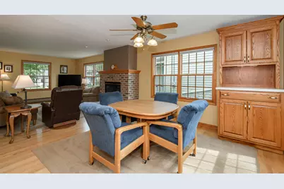 147 W Laflin Ave, Waukesha, WI 53186 - Photo 19