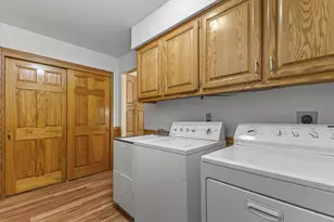7115 Joy Marie Ln, Racine, WI 53185 - Photo 17