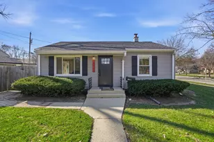 9155 W Park Hill Ave, Milwaukee, WI 53226 - Photo 1