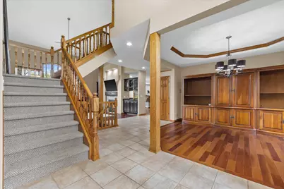 W287N921  Bedouin Ct, Delafield, WI 53188 - Photo 5
