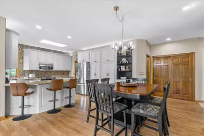 W287N921  Bedouin Ct, Delafield, WI 53188 - Photo 15