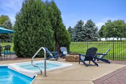 W287N921  Bedouin Ct, Delafield, WI 53188 - Photo 45