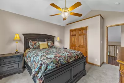 W287N921  Bedouin Ct, Delafield, WI 53188 - Photo 35