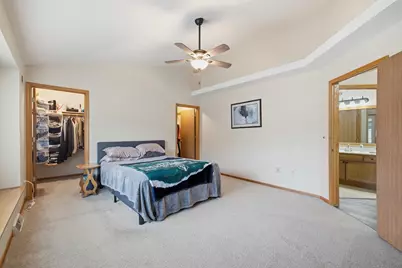 435 W Aspen Dr #15, Oak Creek, WI 53154 - Photo 11