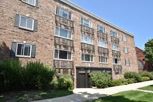 2222 E Belleview Pl, Milwaukee, WI 53211 - Photo 1