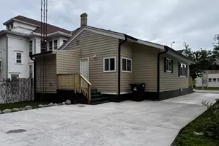 924 Wisconsin Ave, Racine, WI 53403 - Photo 27