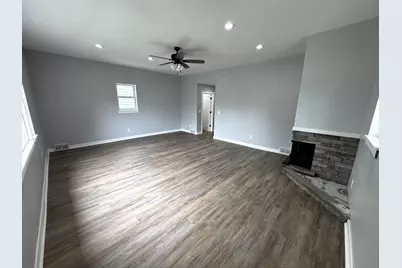 924  Wisconsin Ave, Racine, WI 53403 - Photo 5
