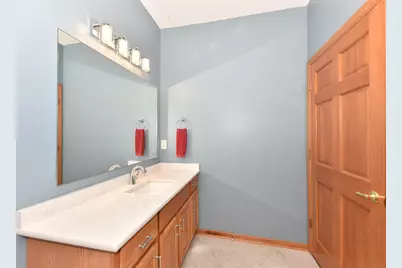 5339 S Hidden Dr #5339, Greenfield, WI 53221 - Photo 23