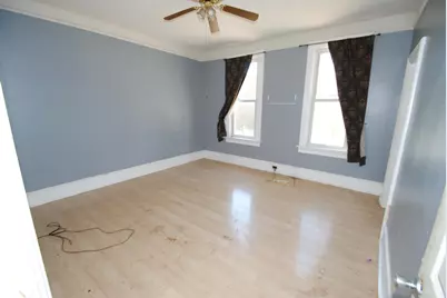 2050 N Holton St, Milwaukee, WI 53212 - Photo 15