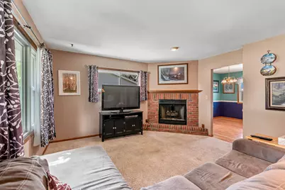 624  Deer Pass Rd, Saukville, WI 53080 - Photo 5