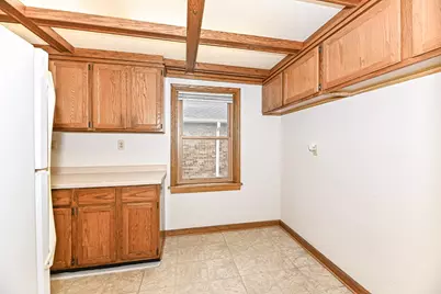 4032 N 92nd St, Milwaukee, WI 53222 - Photo 7