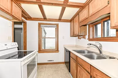 4032 N 92nd St, Milwaukee, WI 53222 - Photo 11