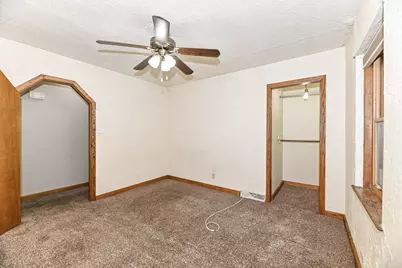 4032 N 92nd St, Milwaukee, WI 53222 - Photo 15