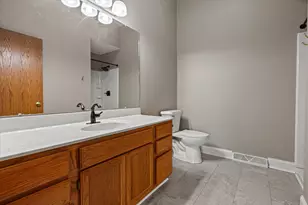 10210 W Whitnall Edge Circle, Franklin, WI 53132 - Photo 21