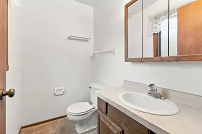 6207  68th St, Kenosha, WI 53142 - Photo 11