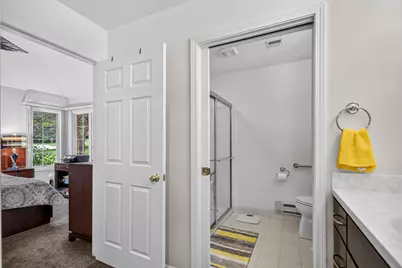 8779  Woodbridge Dr, Greendale, WI 53129 - Photo 19