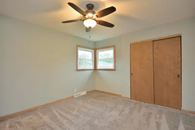 8945 W Herbert Ave, Milwaukee, WI 53225 - Photo 13