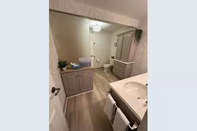 1660 N Prospect Ave #2407, Milwaukee, WI 53202 - Photo 31