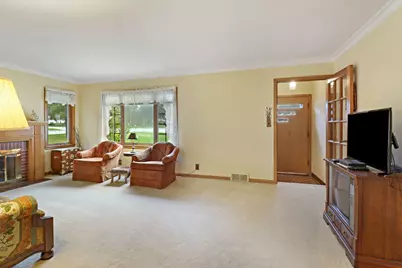 6536  Pershing Blvd, Kenosha, WI 53142 - Photo 3