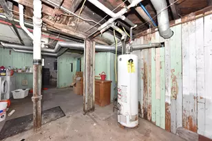 2568 N Buffum St, Milwaukee, WI 53212 - Photo 35