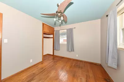 8935 N Navajo Rd, Bayside, WI 53217 - Photo 21