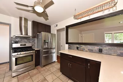 8935 N Navajo Rd, Bayside, WI 53217 - Photo 15