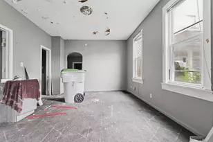 3028 N Holton St, Milwaukee, WI 53212 - Photo 5