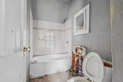 3028 N Holton St #3028A, Milwaukee, WI 53212 - Photo 21