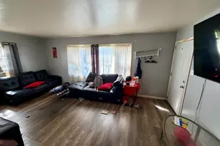 6530 W Carmen Ave, Milwaukee, WI 53218 - Photo 13