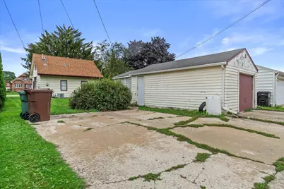 1405  17th Ave, South Milwaukee, WI 53172 - Photo 29