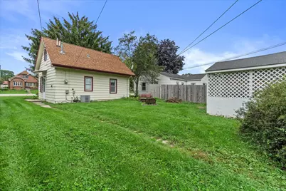 1405  17th Ave, South Milwaukee, WI 53172 - Photo 27