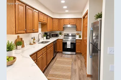 205  Williams St #7, Williams Bay, WI 53191 - Photo 7
