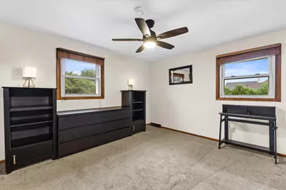 5211  Charles St, Racine, WI 53402 - Photo 25