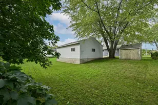 6901 Middle Rd, Racine, WI 53402 - Photo 25