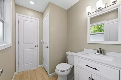 6901  Middle Rd, Racine, WI 53402 - Photo 15