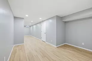 6901 Middle Rd, Racine, WI 53402 - Photo 17