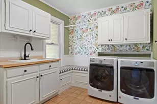 2237 Washington Ave, Cedarburg, WI 53012 - Photo 19