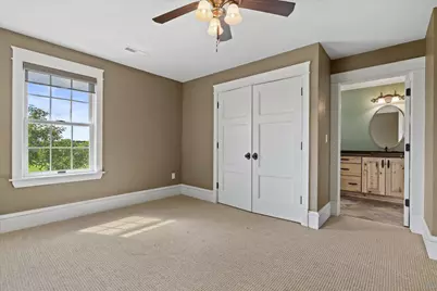 2237  Washington Ave, Cedarburg, WI 53012 - Photo 31