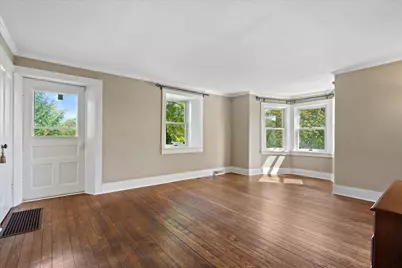 2237  Washington Ave, Cedarburg, WI 53012 - Photo 21
