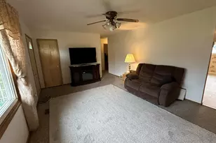 3021 29th Ct, La Crosse, WI 54601 - Photo 5