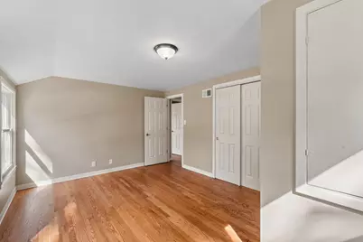 7438 N Seneca Rd, Fox Point, WI 53217 - Photo 29
